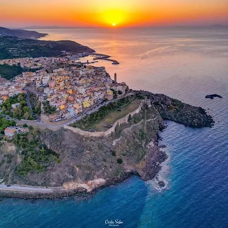 50 Meters From The Blue Castelsardo